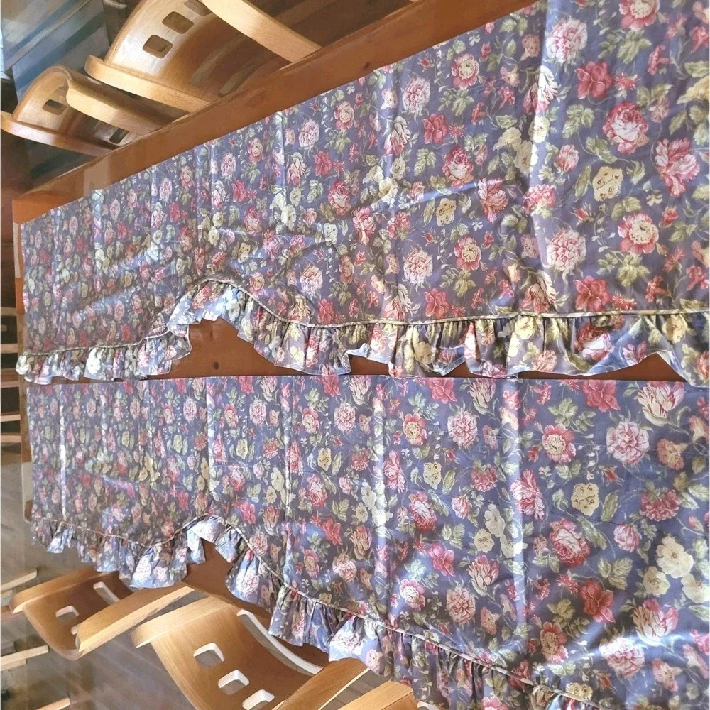 Vtg Waverly Garden Window Valance Floral Blue Rose Ruffled 2 Panels 17x73 Ea